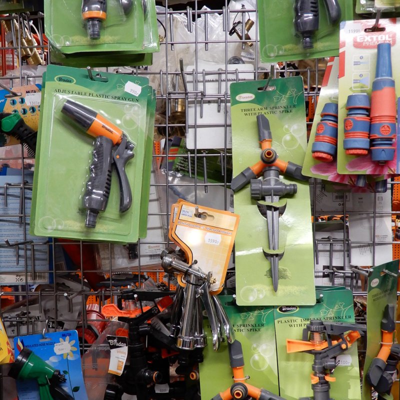 SZABÓ szerszámcentrum 27